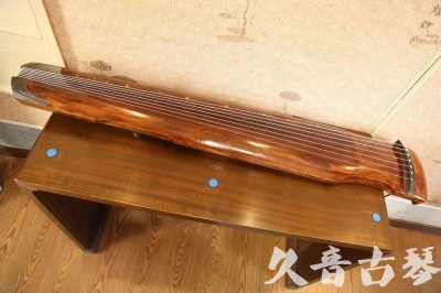 七台河市●久音古琴  ●今日推荐20230527  [断纹仲尼式]