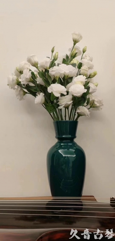 七台河市早安  人生如花，我们都是自己航船的船长。